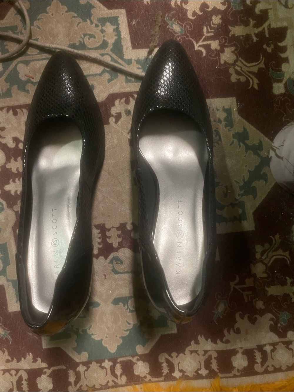 Karen Scott Black Textured Pointed-Toe Pumps